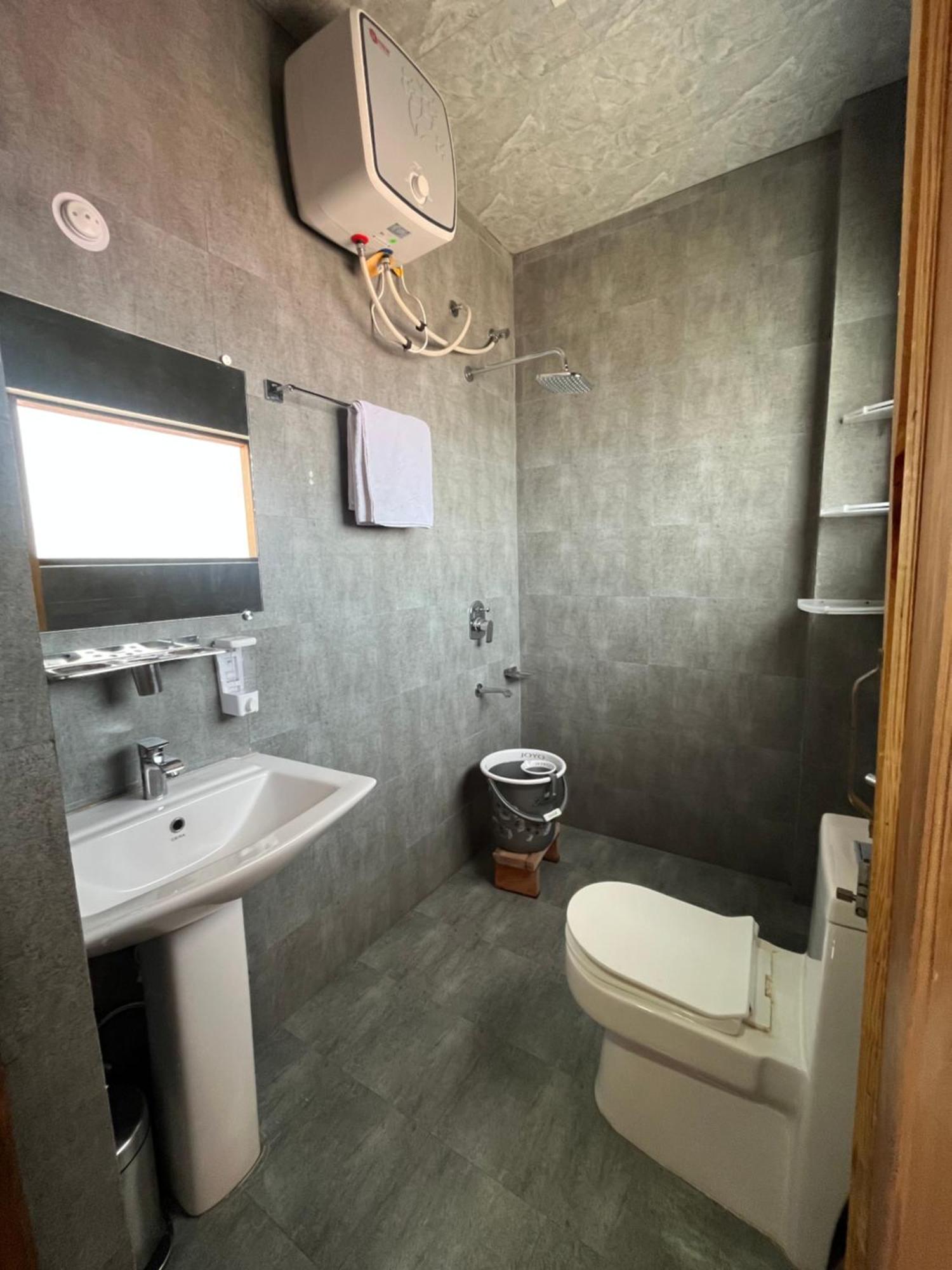 Hotel Paul Villa Бір Екстер'єр фото